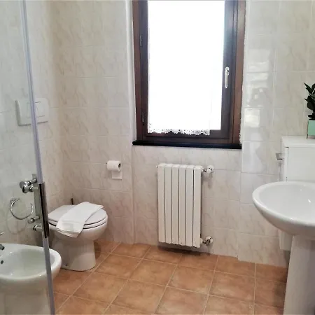 Cove - - 5 Terre Apartment *
